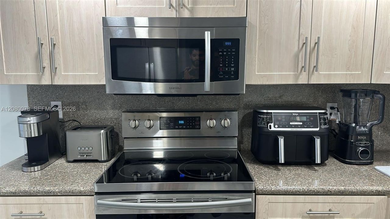 10182 NW 41st St, Unit 100-9, Doral, FL 33178 Photo