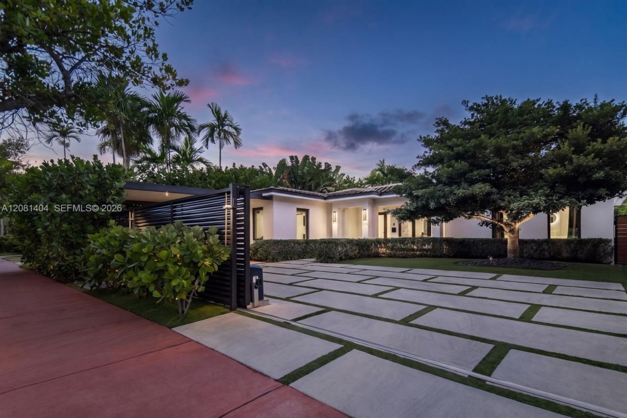 771 Fairway Dr, Miami Beach, FL 33141 Photo