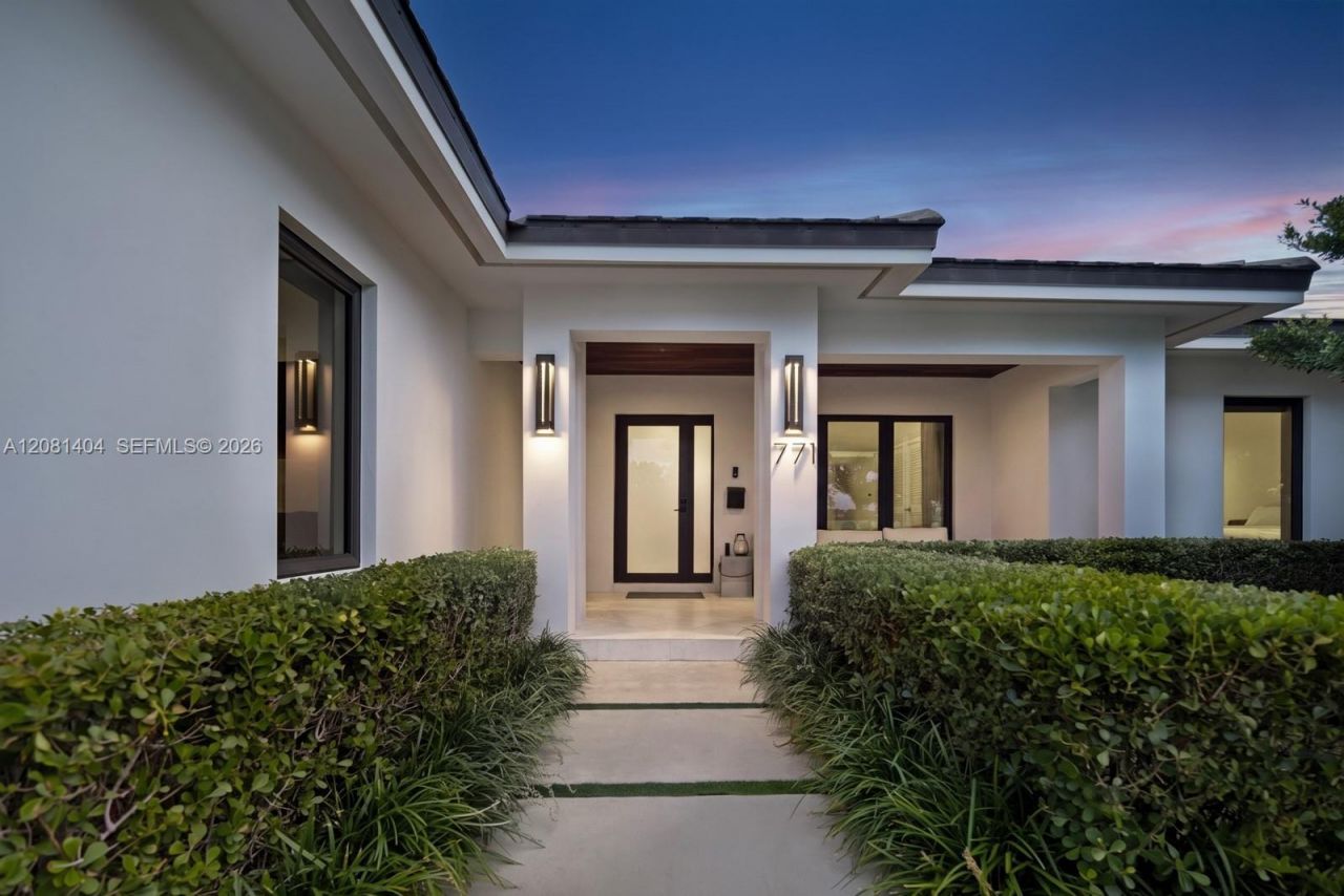 771 Fairway Dr, Miami Beach, FL 33141 Photo