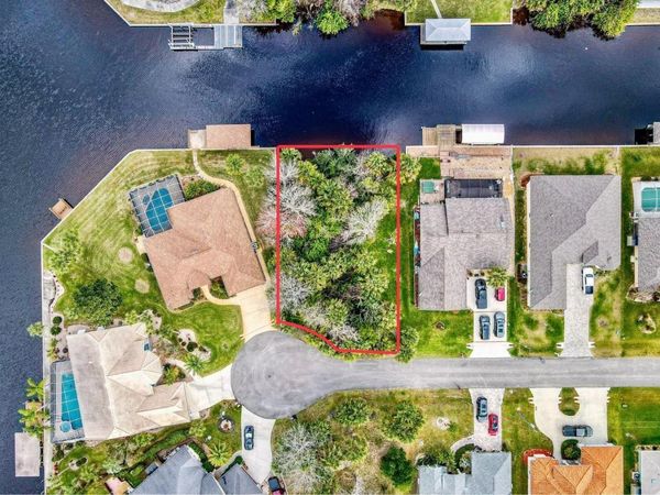 16 CRANDON COURT , PALM COAST, FL 32137