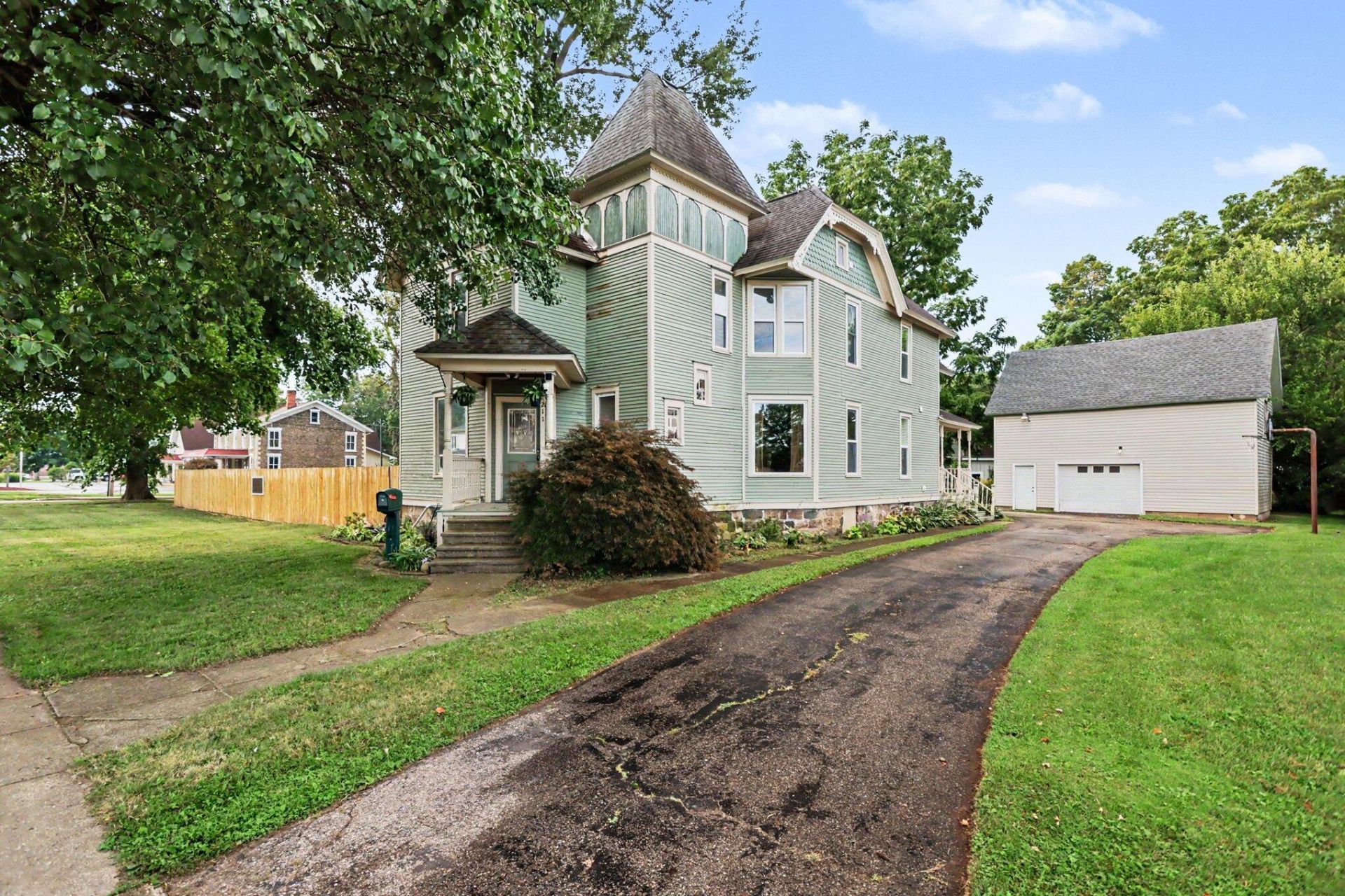 211 S Hillsdale Street, Homer, MI 49245 Main Photo