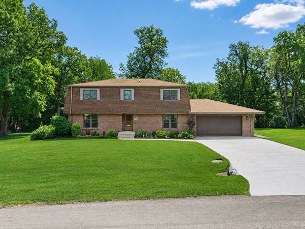 450 Marstonmoor Road , Davis, IL 61019