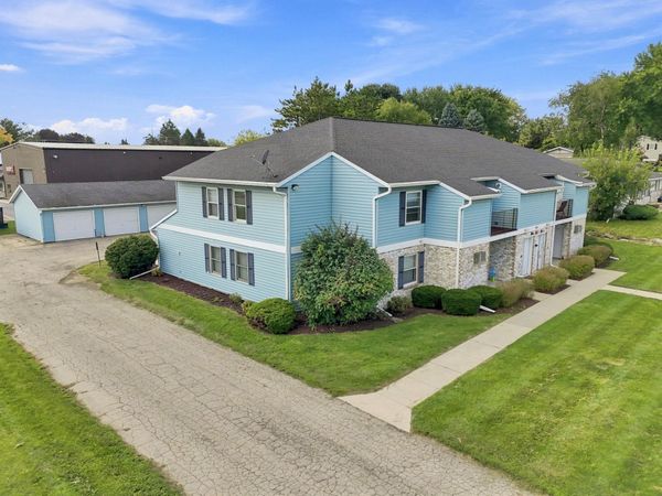 601 E Oak Street, Cottage Grove, WI 53527
