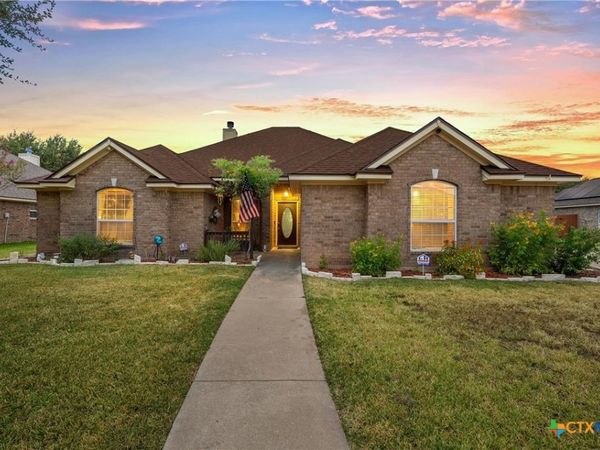 112 Arbor Drive, Little River Academy, TX 76554