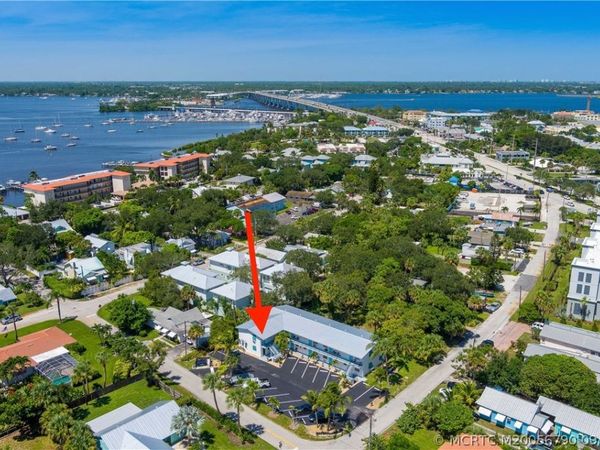 660 SW Bryant Avenue , Unit 3, Stuart, FL 34994