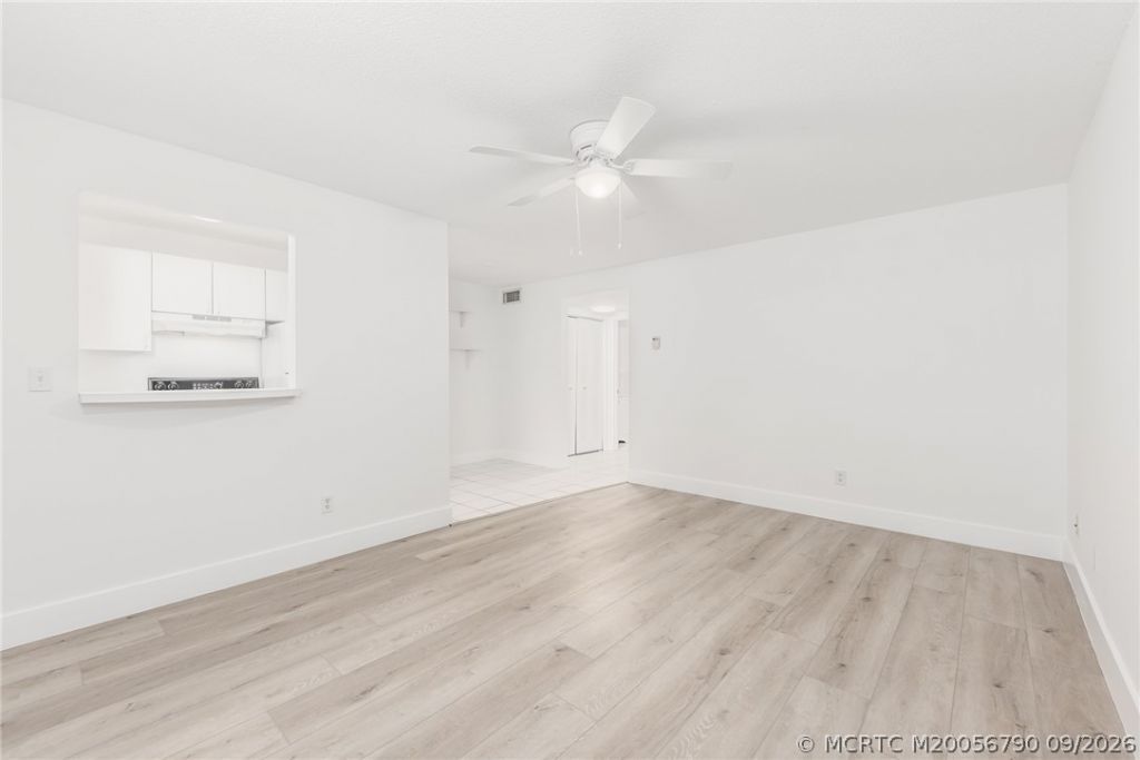 660 SW Bryant Avenue, Unit 3, Stuart, FL 34994 Photo
