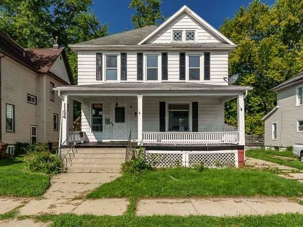 1124 S State Avenue, FREEPORT, IL 61032