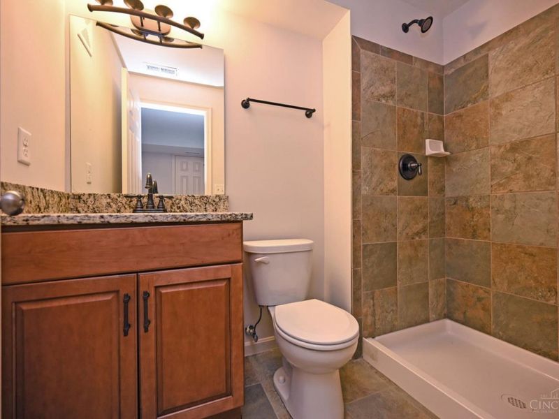 3041 Lavinia Avenue, Cincinnati, OH 45208 Photo 35