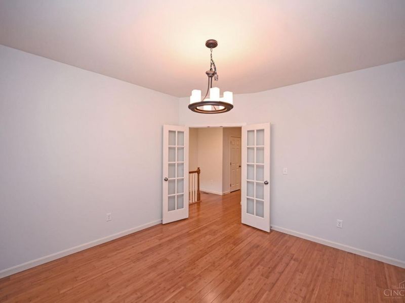 3041 Lavinia Avenue, Cincinnati, OH 45208 Photo 8