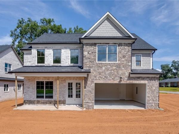 9 Stonehedge Drive, Buford, GA 30518