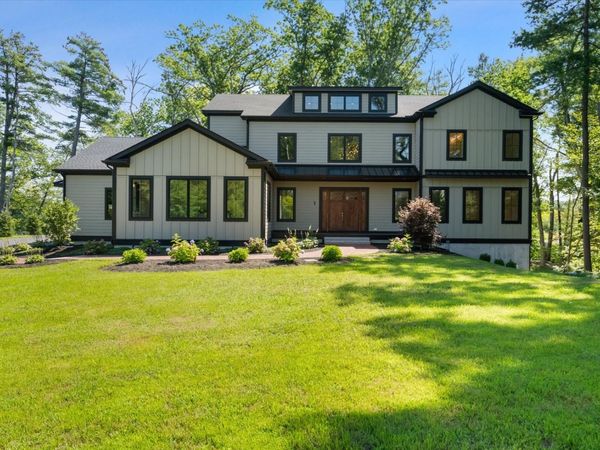 5 Swan View Common Drive, Northborough, MA 01532