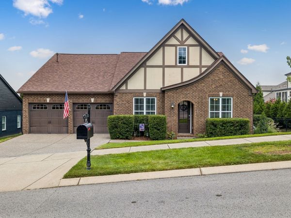 379 Alfred Ladd Rd E, Franklin, TN 37064