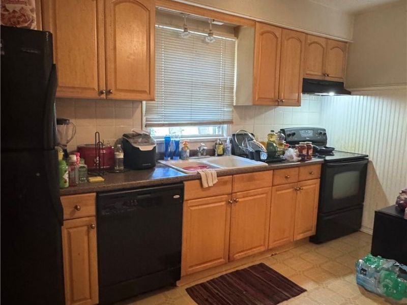836 Mercer Avenue, Akron, OH 44320 Photo 8