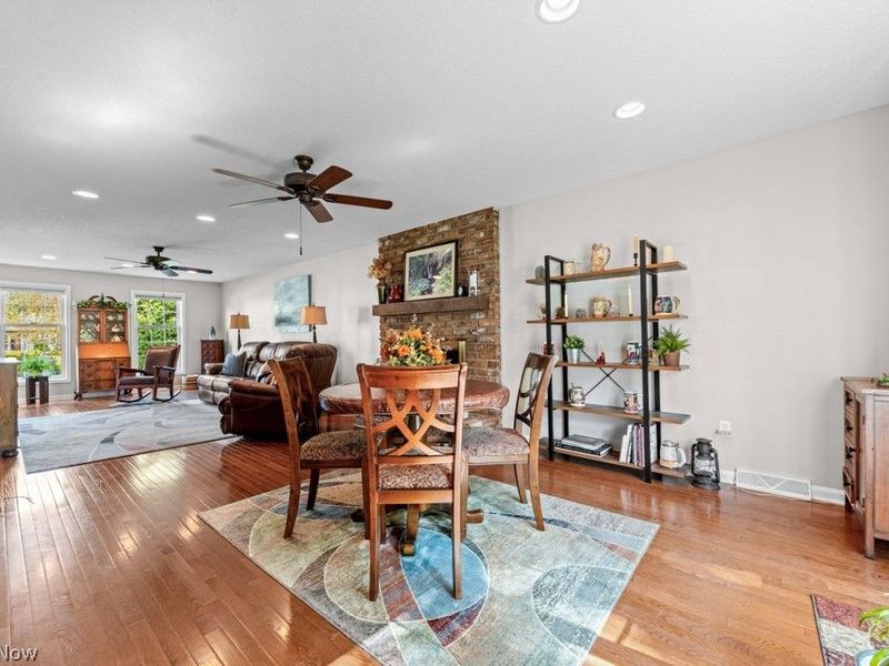 369 Amy Way, Wadsworth, OH 44281 Photo 10