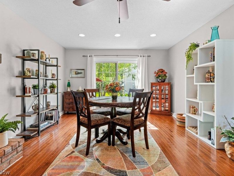 369 Amy Way, Wadsworth, OH 44281 Photo 13