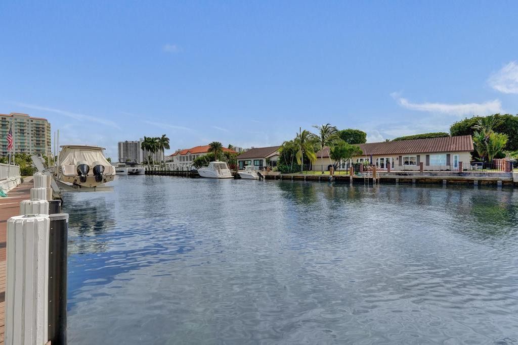 2866 NE 30th Street, Fort Lauderdale, FL 33306 Photo