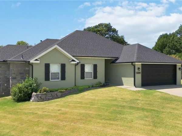 5293 Baugh Avenue , Springdale, AR 72762