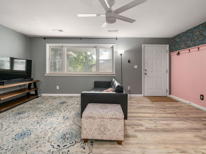 2255 Cherokee Drive, London, OH 43140 Photo 11