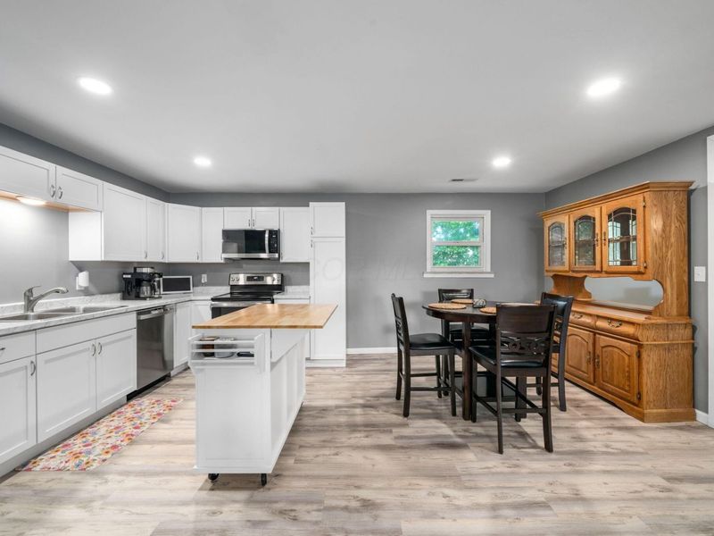 2255 Cherokee Drive, London, OH 43140 Photo 15
