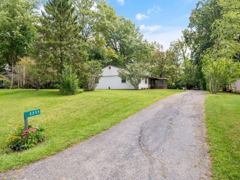 2255 Cherokee Drive, London, OH 43140 Photo 4
