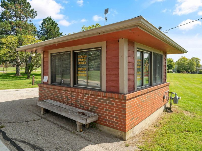 2255 Cherokee Drive, London, OH 43140 Photo 56