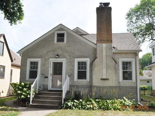 5217 Columbus Avenue , Minneapolis, MN 55417