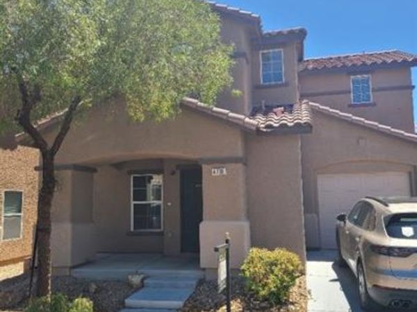 4739 Golden Shimmer Avenue, Las Vegas, NV 89139