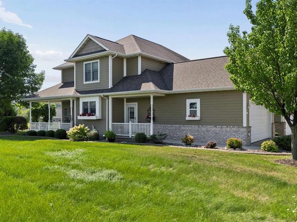 2993 GEORGETOWN PLACE, Menasha, WI 54952