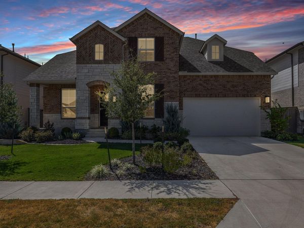 912 Rock Daisy TRL , Hutto, TX 78634