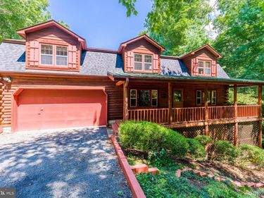 10898 WOODLEAF LANE, GREAT FALLS, VA 22066