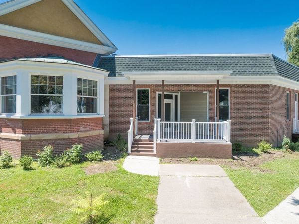 27 Bardwell St., Unit 3, South Hadley, MA 01075
