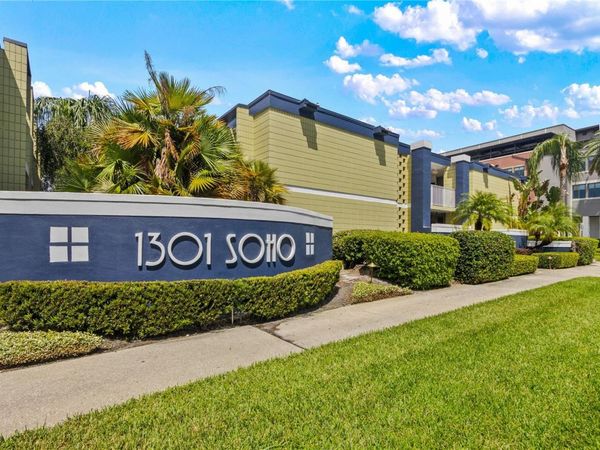 1301 S HOWARD AVENUE, Unit B18, TAMPA, FL 33606