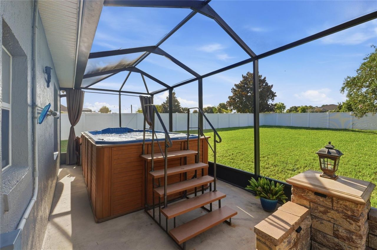 230 Lake Arietta Court, Auburndale, FL 33823 Photo