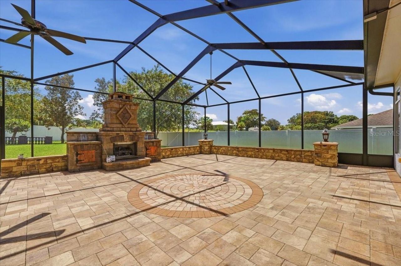 230 Lake Arietta Court, Auburndale, FL 33823 Photo