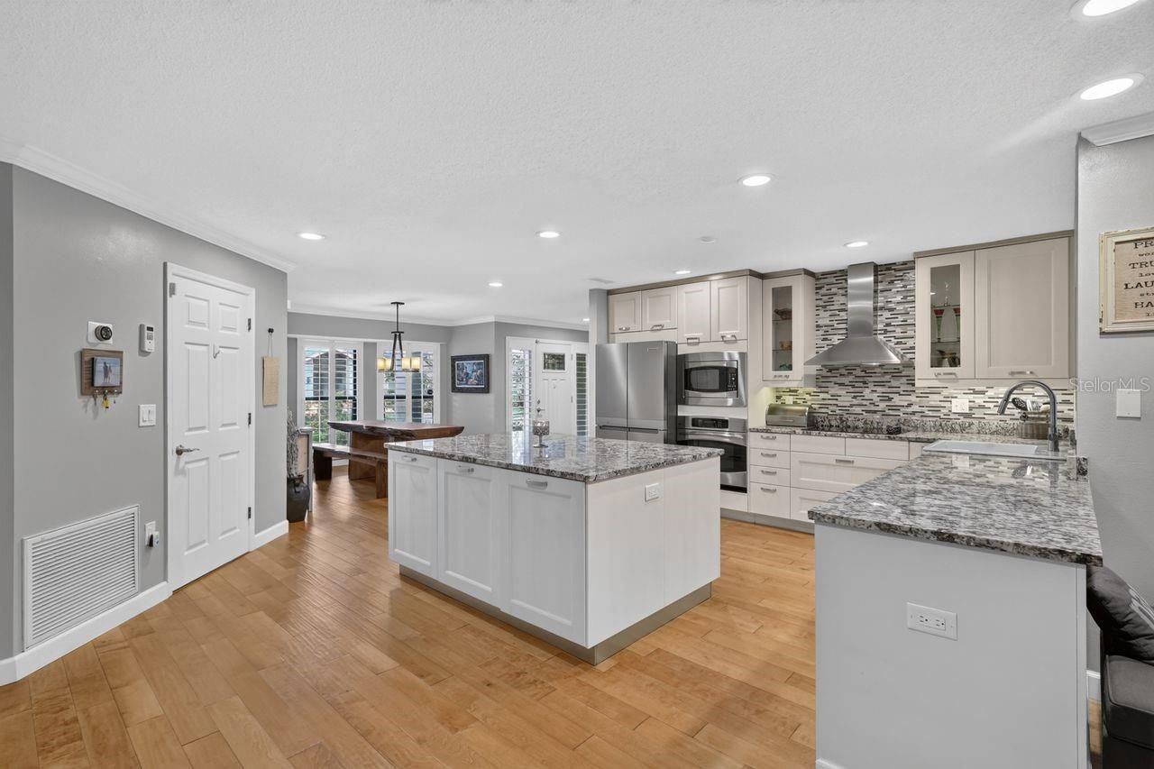 4395 Oak View Drive, Sarasota, FL 34232 Photo