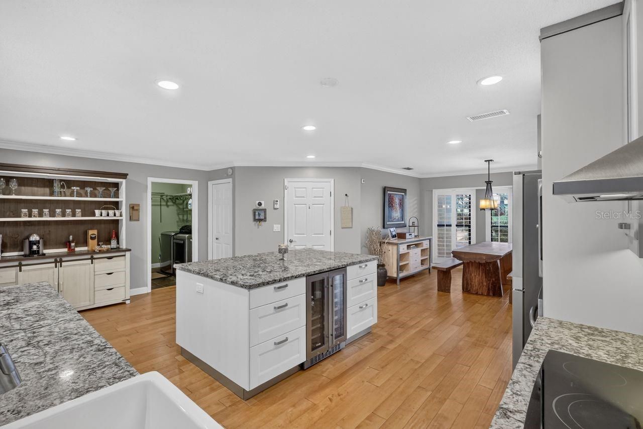 4395 Oak View Drive, Sarasota, FL 34232 Photo