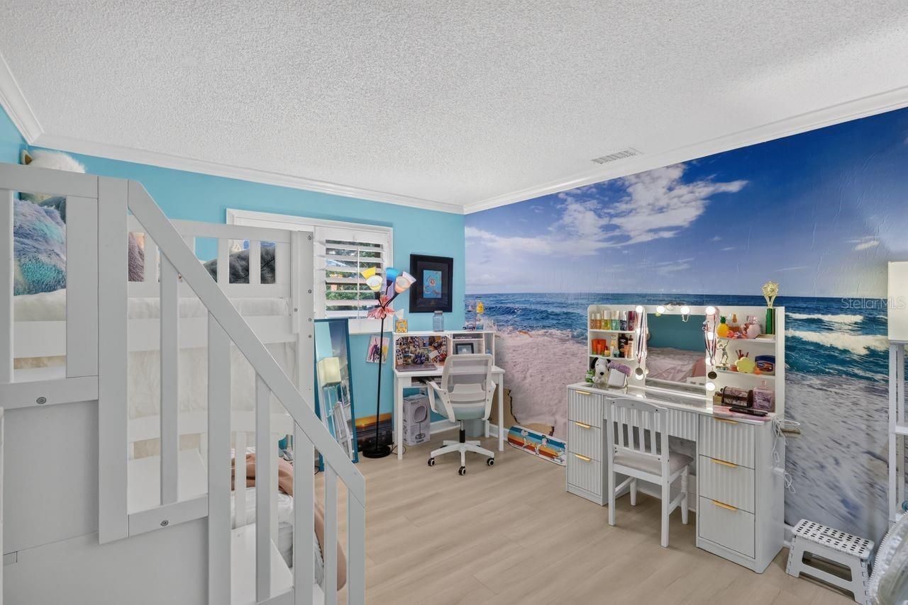 4395 Oak View Drive, Sarasota, FL 34232 Photo