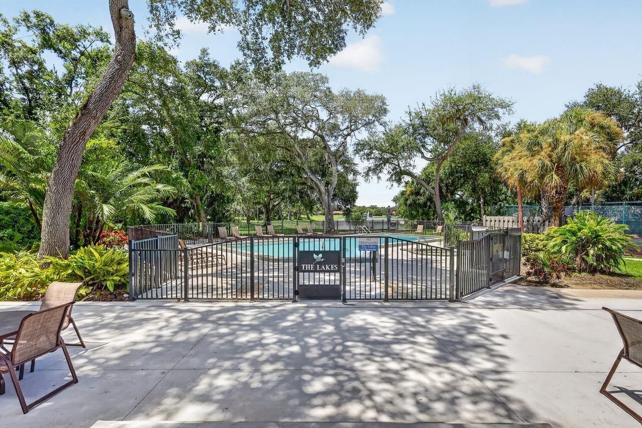 4395 Oak View Drive, Sarasota, FL 34232 Photo