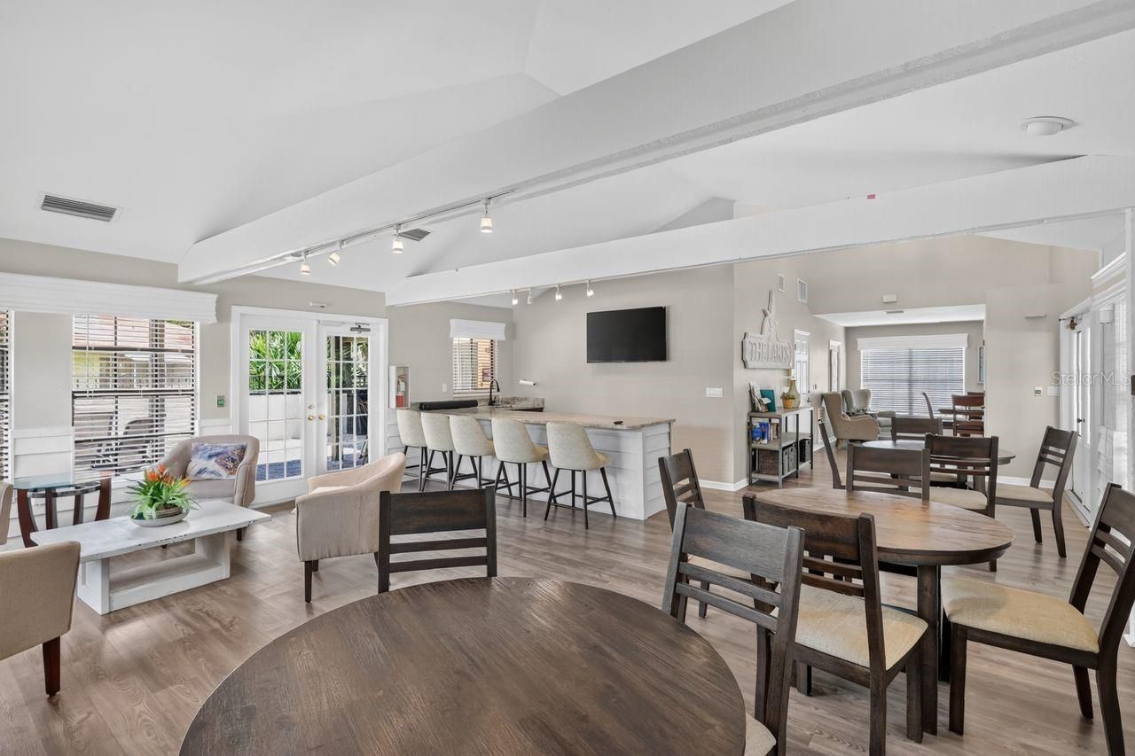 4395 Oak View Drive, Sarasota, FL 34232 Photo