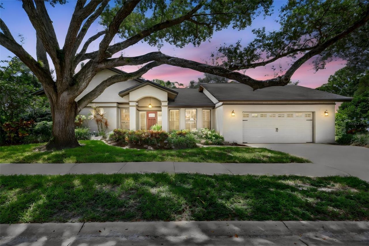4395 Oak View Drive, Sarasota, FL 34232 Photo