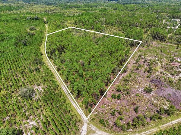 SE 51 WAY , TRENTON, FL 32693