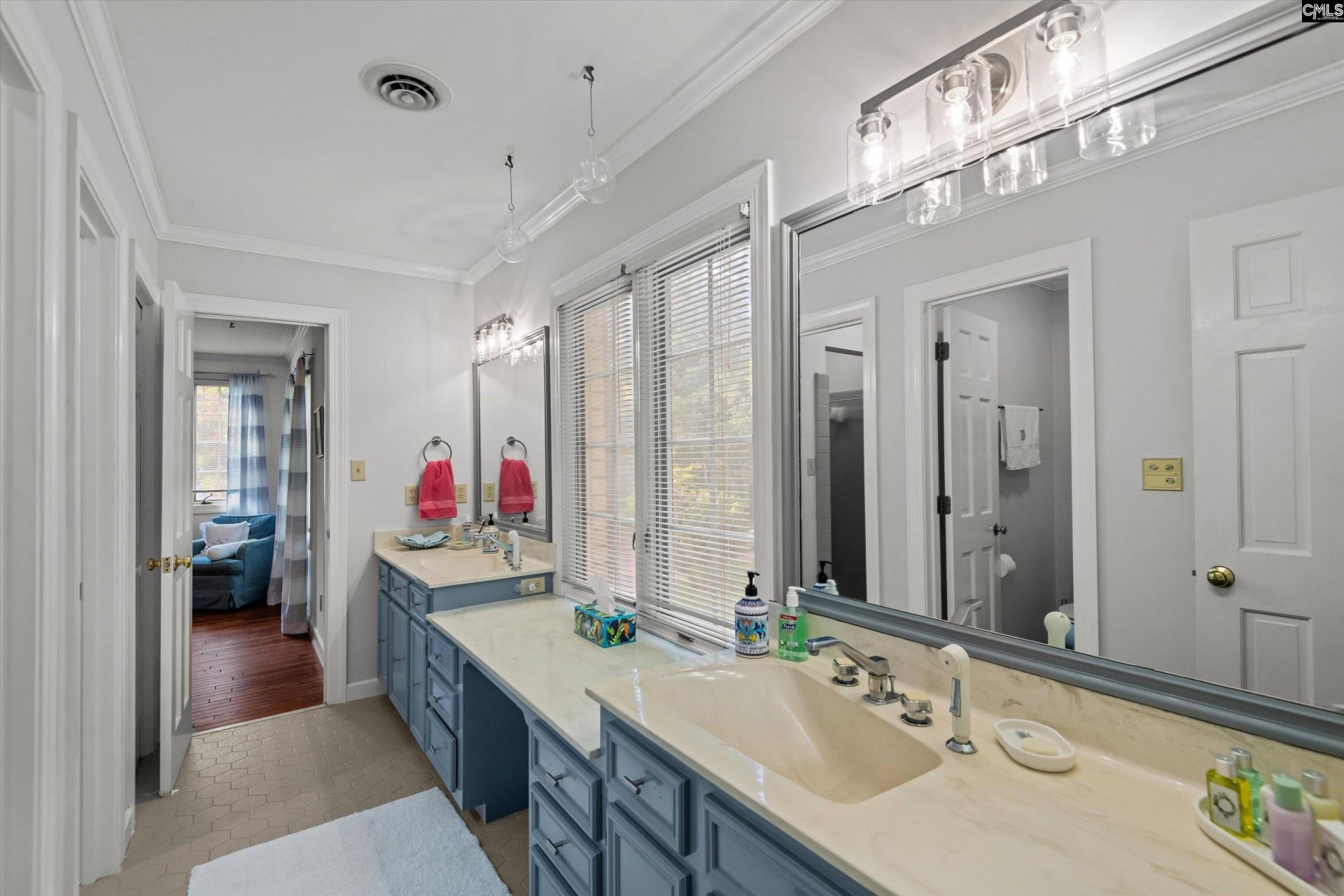 105 Marlee Court Photo 37