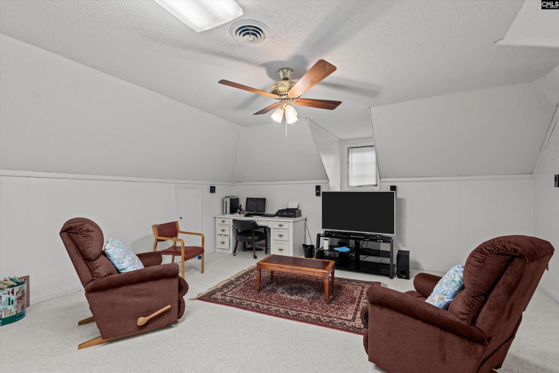 105 Marlee Court Photo 43