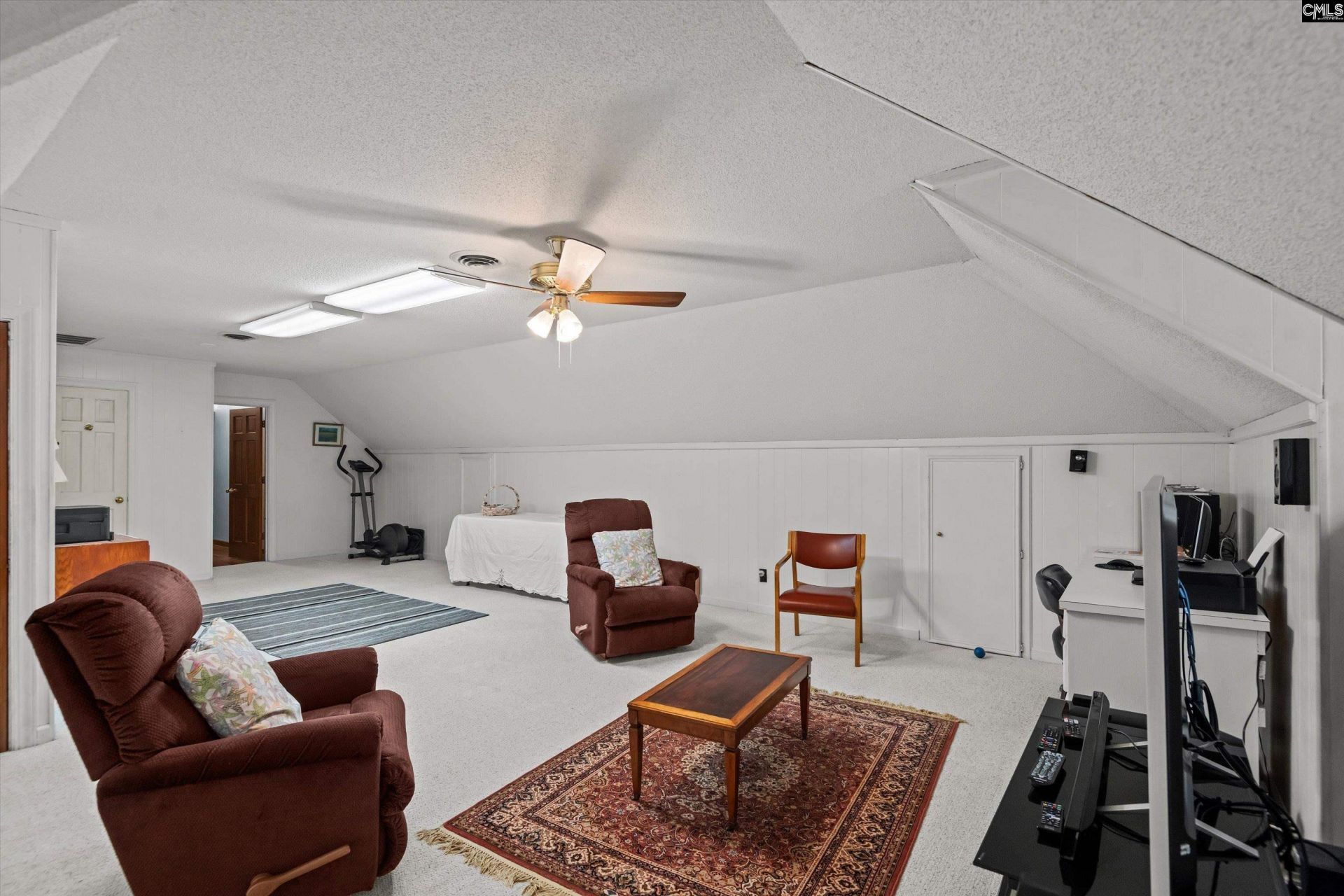 105 Marlee Court Photo 44