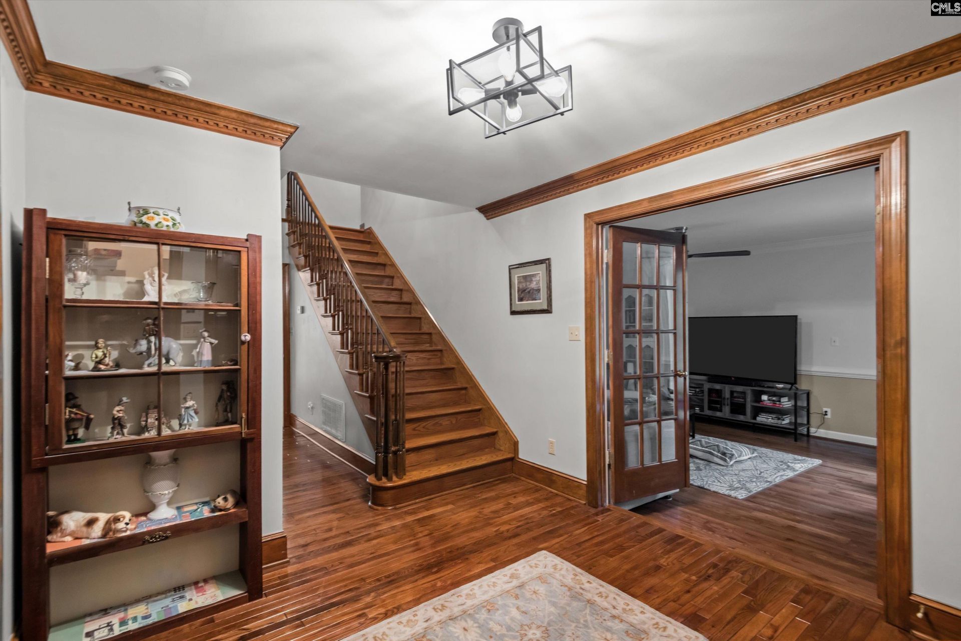 105 Marlee Court Photo 6