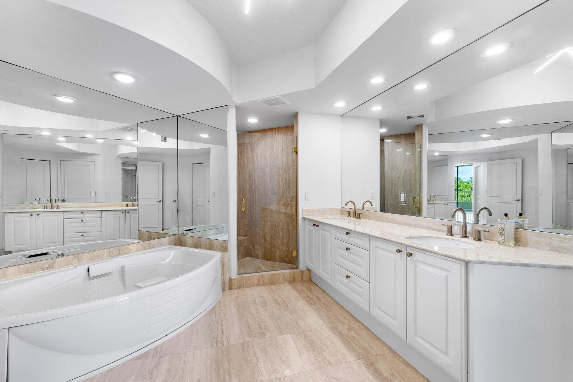 3720 S Ocean Boulevard, Unit 306, Highland Beach, FL 33487 Photo
