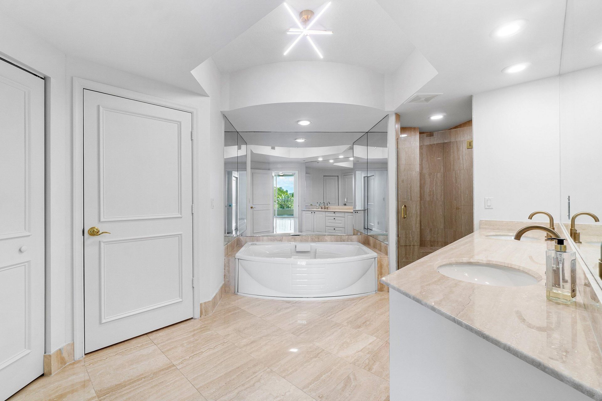 3720 S Ocean Boulevard, Unit 306, Highland Beach, FL 33487 Photo