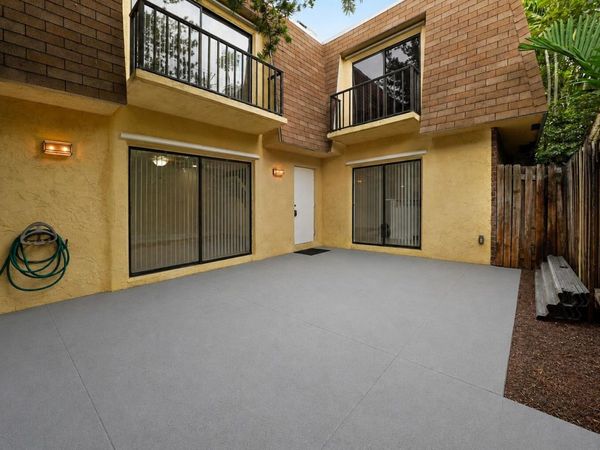 237 ALEMEDA Drive, Unit 3, Palm Springs, FL 33461