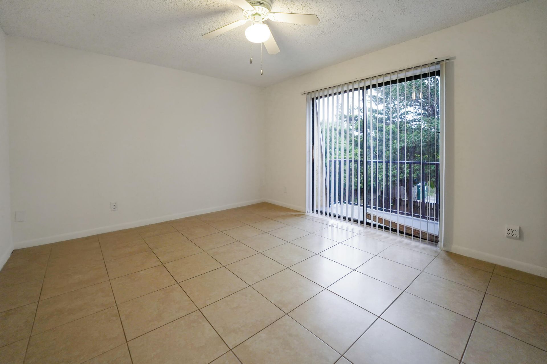 237 Alemeda Drive, Unit 3, Palm Springs, FL 33461 Photo