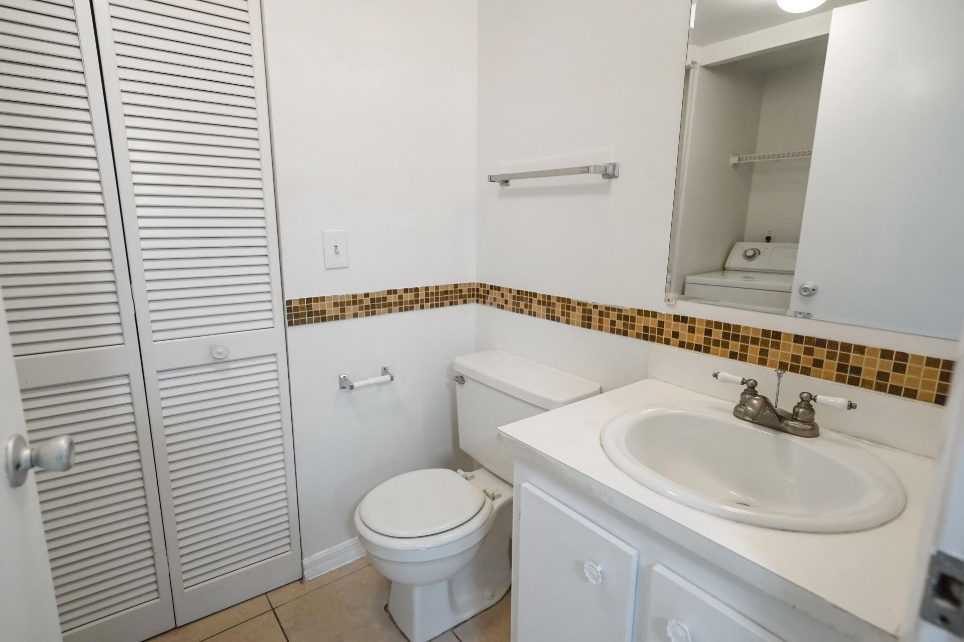 237 Alemeda Drive, Unit 3, Palm Springs, FL 33461 Photo